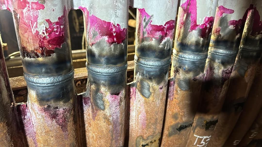 Serviços realizados na parte de pressão de caldeira