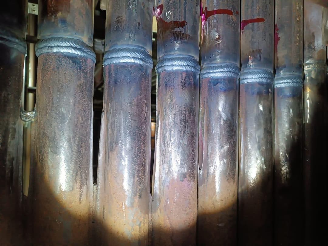 Serviços realizados na parte de pressão de caldeira